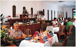 Frühstücksraum - Hotel Waldow